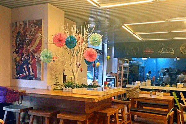 开餐饮店要办哪些证